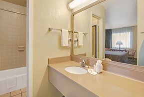 Super 8 by Wyndham El Paso Airport