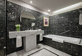 Hyatt Hotel Canberra - a Park Hyatt