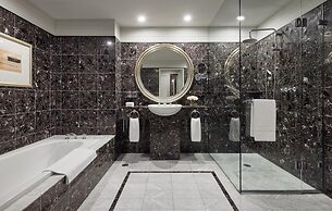Hyatt Hotel Canberra - a Park Hyatt