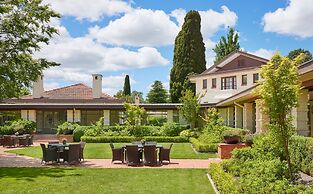 Hyatt Hotel Canberra - a Park Hyatt