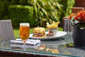 Hyatt Hotel Canberra - a Park Hyatt