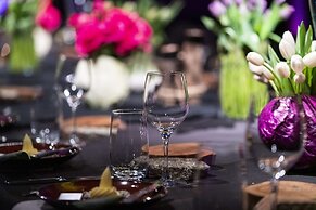 Hyatt Hotel Canberra - a Park Hyatt