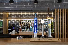 Holiday Inn Express Edinburgh City West by IHG