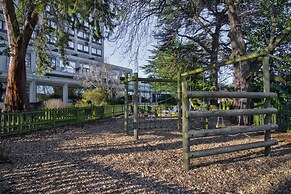 Holiday Inn Express Edinburgh City West by IHG