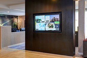 Courtyard by Marriott Louisville East