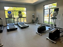 Courtyard by Marriott Louisville East