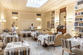 Hotel Britania Art Deco, a Lisbon Heritage Collection