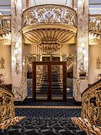 El Avenida Palace Hotel