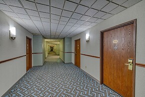 American Inn and Suites Dundee