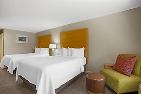 Best Western Plus Dixon Davis