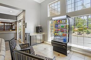 Best Western Plus Dixon Davis