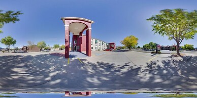 Econo Lodge Inn & Suites Albuquerque East I-40 Eubank Exit