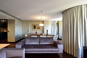 Porto Palácio Hotel by The Editory