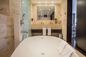 Porto Palácio Hotel by The Editory