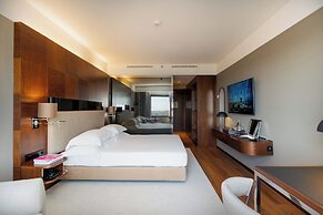 Porto Palácio Hotel by The Editory