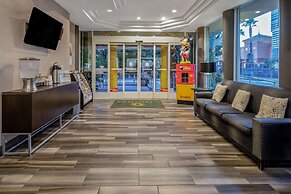 La Quinta Inn & Suites by Wyndham Anaheim