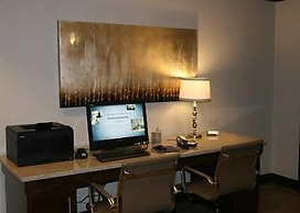 Hampton Inn Dyersburg