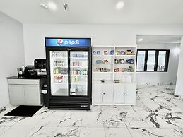 AmericInn by Wyndham Quincy