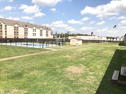 Days Inn by Wyndham Joplin