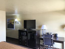Days Inn by Wyndham Joplin
