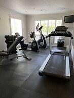 Best Western Colonial Inn