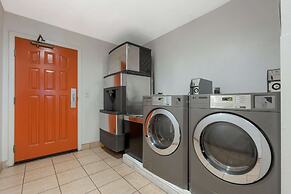 Best Western Colonial Inn