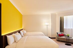 Prince, Marco Polo Hotel