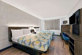 Motel 6 Cedar Rapids, IA - Airport