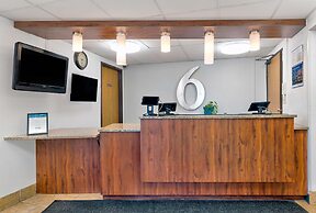 Motel 6 Cedar Rapids, IA - Airport