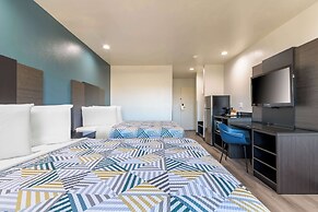 Studio 6 Suites Perris, CA