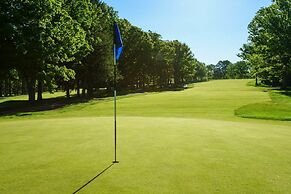 Lakeview Golf Resort