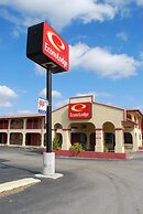 Econo Lodge San Marcos University Area