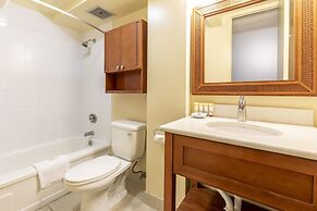 Pacific Monarch Hotel