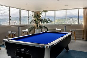 Pacific Monarch Hotel