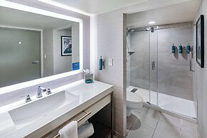 DoubleTree by Hilton Tulsa Downtown