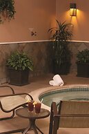 DoubleTree by Hilton Tulsa Downtown