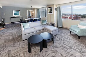 DoubleTree by Hilton Tulsa Downtown