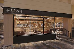 DoubleTree by Hilton Tulsa Downtown