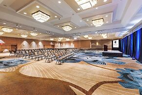 DoubleTree by Hilton Tulsa Downtown