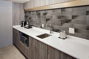 DoubleTree by Hilton Tulsa Downtown