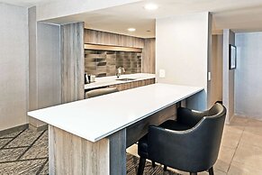 DoubleTree by Hilton Tulsa Downtown