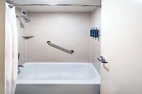 DoubleTree by Hilton Tulsa Downtown