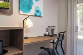 Best Western Plus Pepper Tree Inn