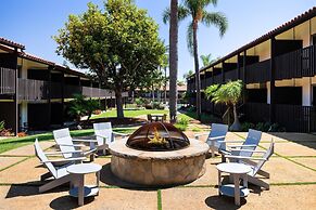 Best Western Plus Pepper Tree Inn