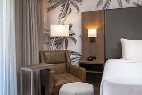 Best Western Plus Pepper Tree Inn