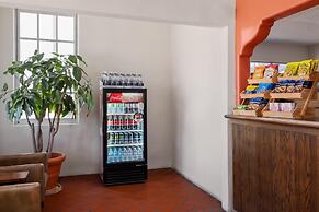 Best Western Plus Pepper Tree Inn