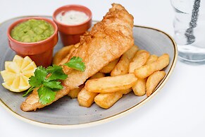 Holiday Inn Southampton-Eastleigh M3, jct13 by IHG