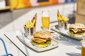 Holiday Inn Southampton-Eastleigh M3, jct13 by IHG
