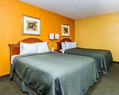 Quality Inn near Downtown Tucson