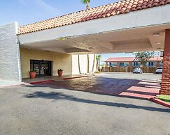 Quality Inn near Downtown Tucson